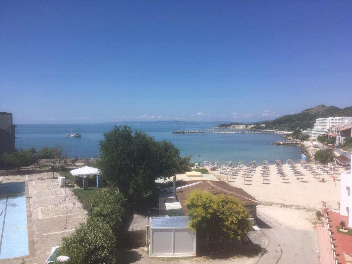 Sea Paradise Apartment Complex Kavarna Room photo